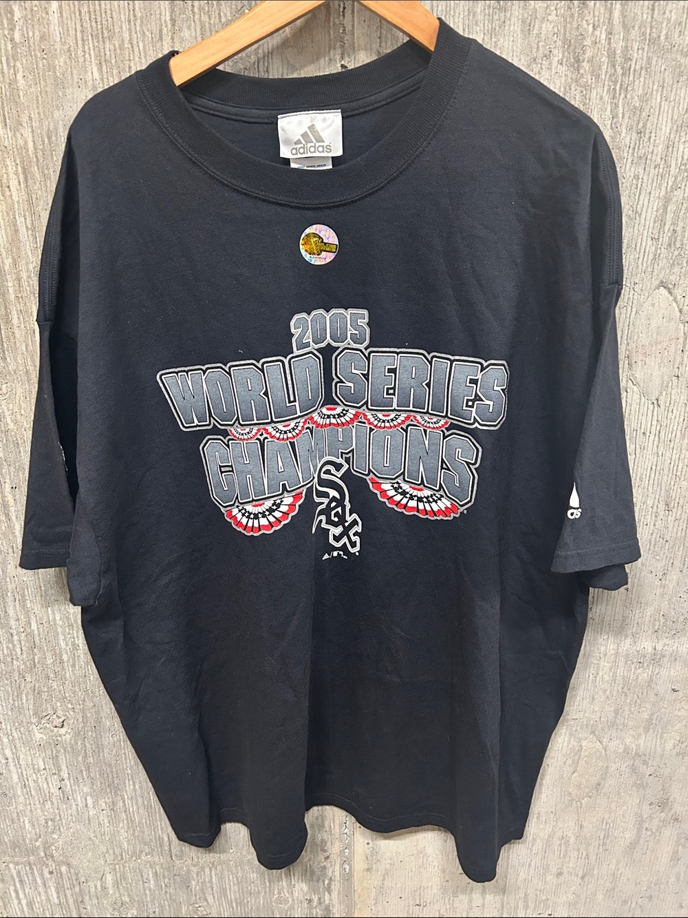 adidas Black 2005‎ World Series Champions Graphic Tee XXL